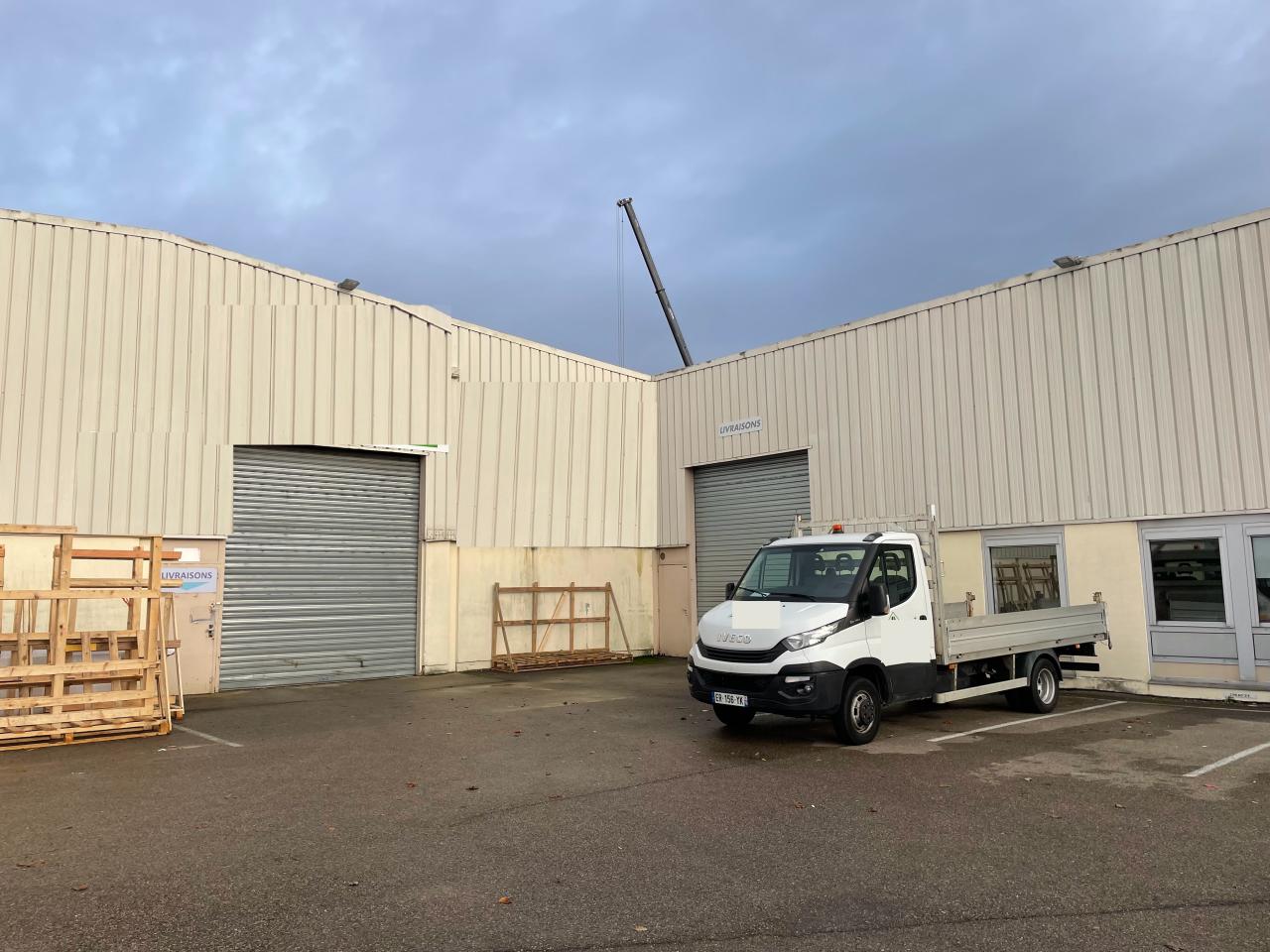 Local d'activité Sotteville-lès-Rouen 742m² Location local d'activité Sotteville-lès-Rouen Seine-Maritime OLACT2428582 0